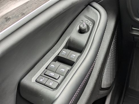 New 2025 Jeep Grand Cherokee Limited image 27