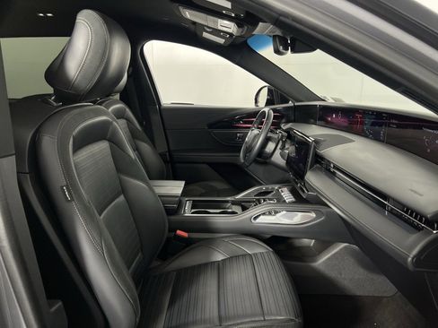 Used 2024 Lincoln Nautilus Reserve w/ Jet Appearance Package (87T) image 34