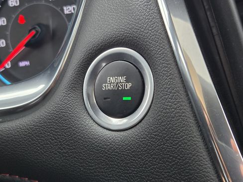 Used 2023 Chevrolet Traverse RS AWD/4WD image 29