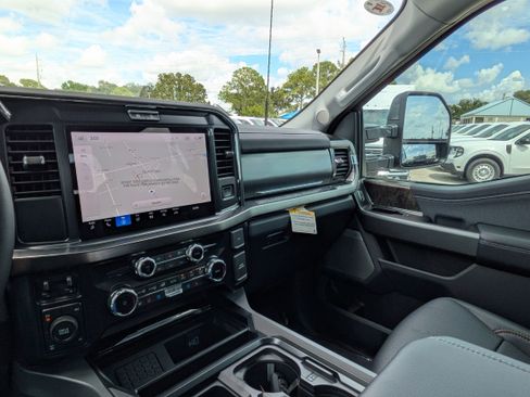 New 2026 Ford F250 Lariat w/ FX4 Off-Road Package image 46