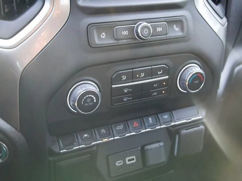 Used 2026 Chevrolet Silverado 1500 Custom RWD image 27