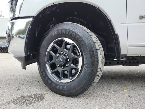 Used 2025 RAM 3500 Laramie image 35
