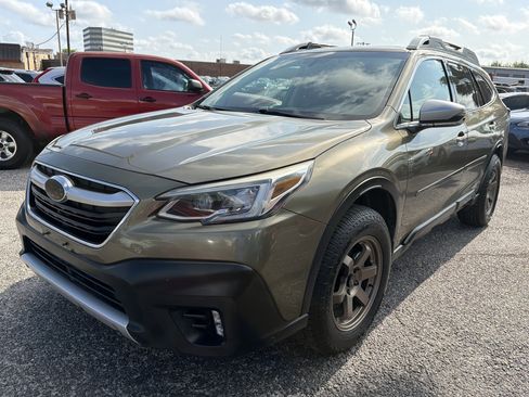 Used 2021 Subaru Outback Touring AWD/4WD image 7