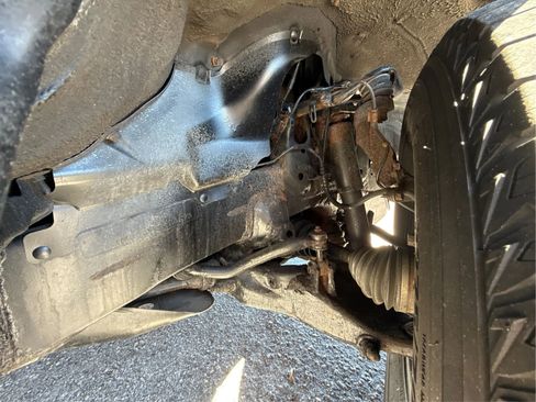 Used 2000 Toyota Land Cruiser image 38