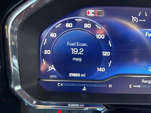 Used 2024 Chevrolet Silverado 1500 LT w/ Z71 Off-Road Package image 25