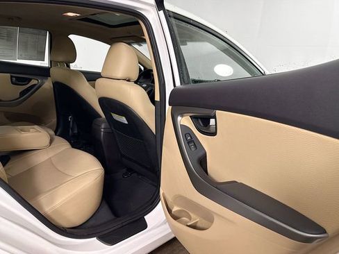 Used 2013 Hyundai Elantra Limited w/ Technology Pkg image 39