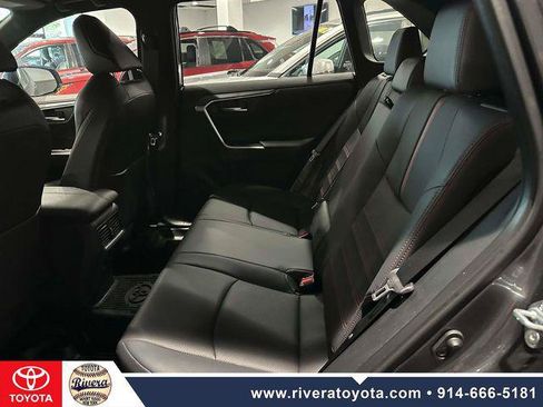 Certified 2025 Toyota RAV4 XSE w/ Premium Package AWD/4WD image 13