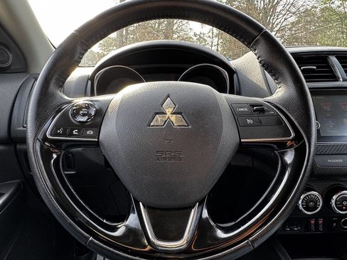 Used 2018 Mitsubishi Outlander Sport SE image 14