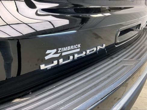 Used 2021 GMC Yukon Denali image 9