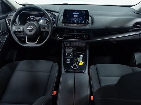 Used 2024 Nissan Rogue S AWD/4WD image 21