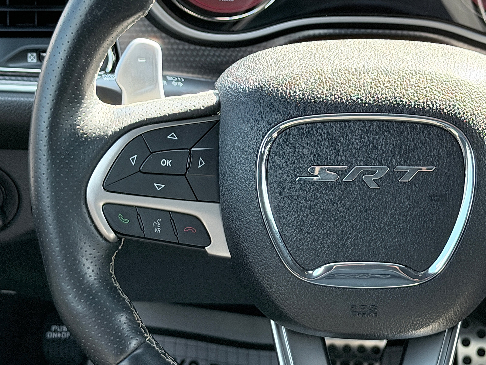 Used 2016 Dodge Challenger SRT Hellcat RWD image 27