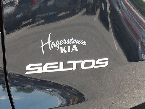 Certified 2024 Kia Seltos EX image 31