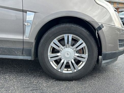 Used 2011 Cadillac SRX Luxury FWD image 10