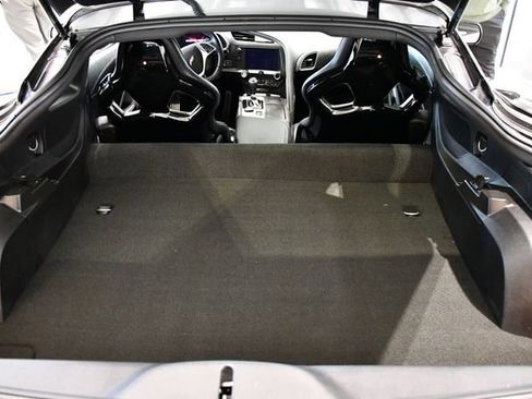 Used 2015 Chevrolet Corvette Z06 w/ Z07 Performance Package image 18