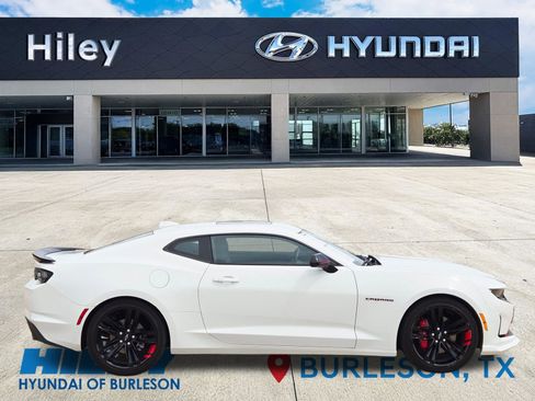 Used 2024 Chevrolet Camaro LT w/ Redline Edition RWD image 3