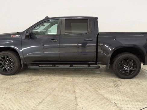 Used 2023 Chevrolet Silverado 1500 RST image 2