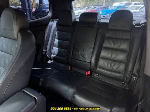 Used 2008 Volkswagen R32 AWD/4WD image 15