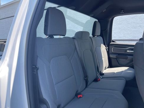 Used 2022 RAM 1500 Big Horn AWD/4WD image 32