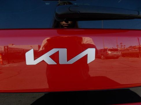 Used 2023 Kia Soul GT-Line FWD image 9