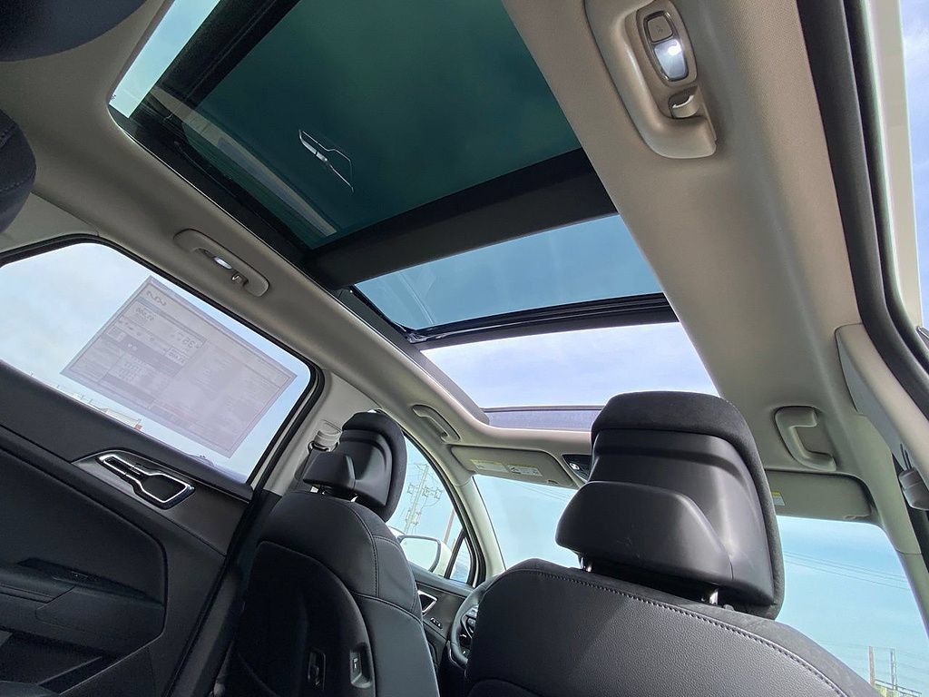 New 2026 Kia Sportage SX Prestige AWD/4WD image 28