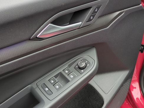 Used 2024 Volkswagen GTI Autobahn image 15