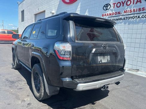 Used 2023 Toyota 4Runner TRD Off-Road Premium w/ Off Road Premium Plus Package AWD/4WD image 6