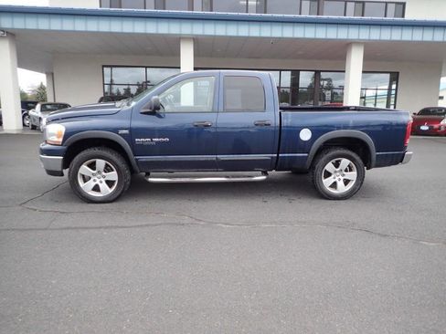 Used 2006 Dodge Ram 1500 Truck SLT w/ Quad Cab Big Horn Value Group AWD/4WD image 2