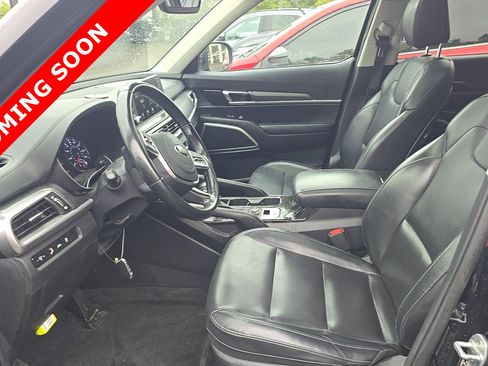 Used 2020 Kia Telluride S FWD image 6
