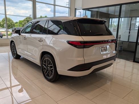 New 2026 Lexus TX 350 AWD image 3