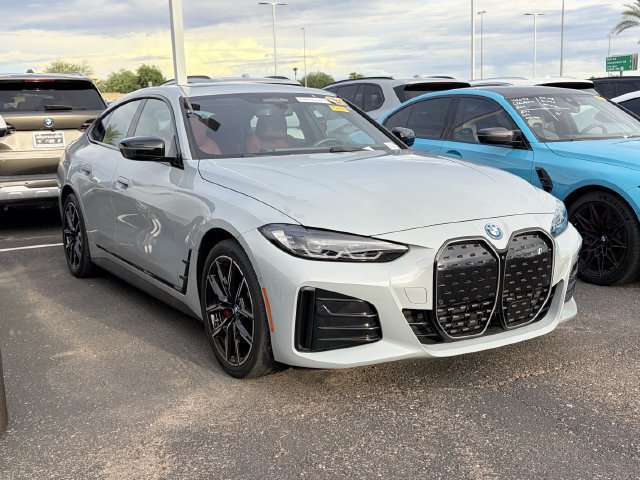 Certified 2023 BMW i4 eDrive40 w/ M Sport Package RWD image 2