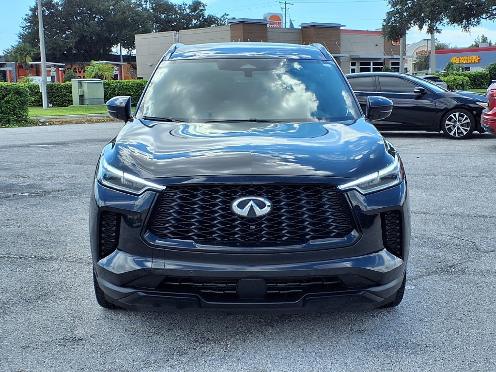 Used 2025 INFINITI QX60 Luxe AWD/4WD image 2