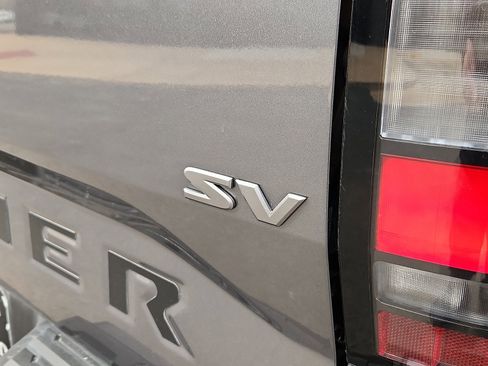 Used 2024 Nissan Frontier SV w/ SV Convenience Package image 10