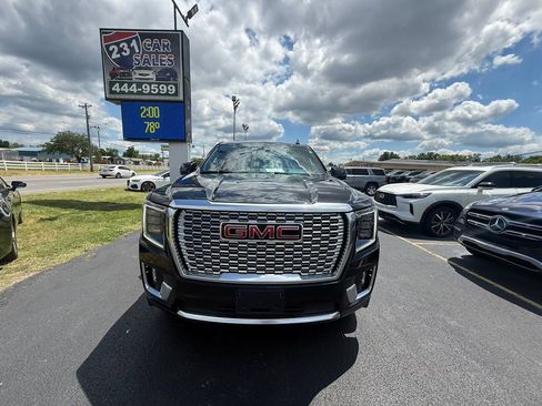 Used 2024 GMC Yukon Denali AWD/4WD image 9