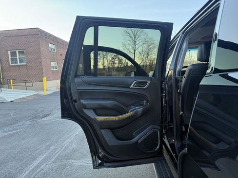 Used 2017 GMC Yukon Denali w/ Open Road Package image 20