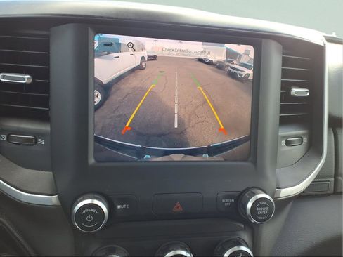 Used 2022 RAM 1500 Big Horn image 14