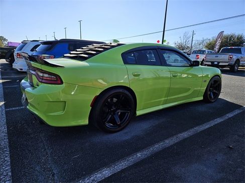Used 2019 Dodge Charger Scat Pack w/ Dynamics Package image 5