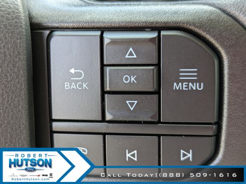 New 2026 Ford F350 4x4 Crew Cab DRW Super Duty image 17