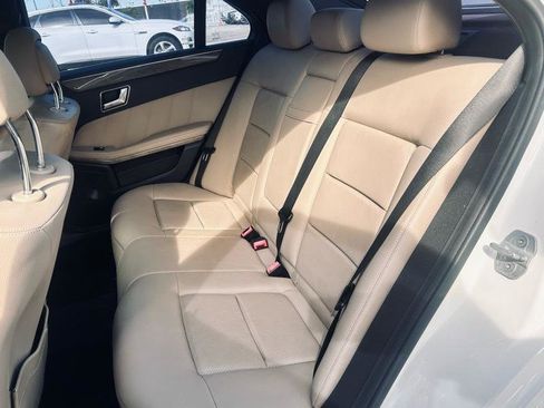 Used 2010 Mercedes-Benz E 350 Sedan image 11