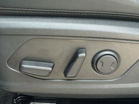 New 2026 Kia Sportage SX image 13