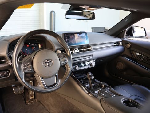 Used 2022 Toyota Supra image 16