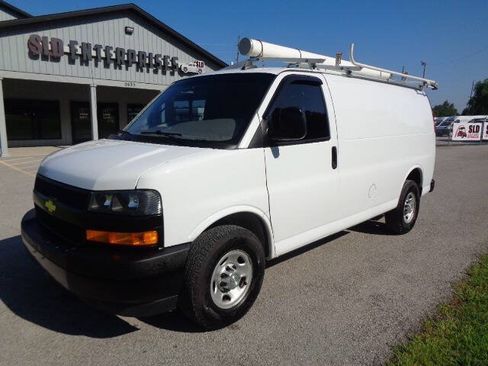 Used 2021 Chevrolet Express 2500 w/ Communications Package RWD image 1