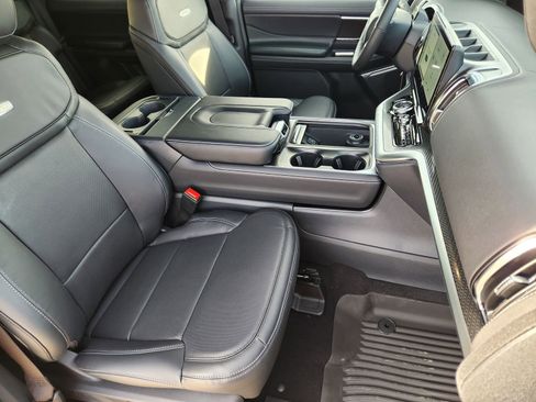 New 2026 Ford Expedition Platinum w/ Stealth Appearance Package image 14