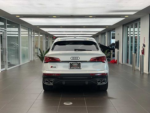 Used 2023 Audi SQ5 Premium Plus w/ Premium Plus Package AWD/4WD image 6