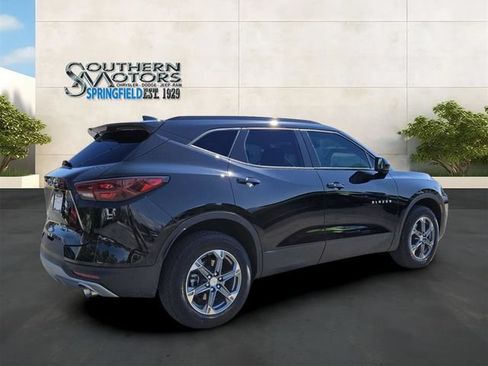 Used 2024 Chevrolet Blazer LT w/ Convenience Package FWD image 5