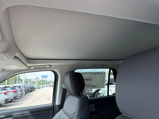 New 2027 Ford Expedition Active AWD/4WD image 16