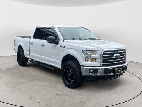 Used 2017 Ford F150 XLT w/ Equipment Group 302A Luxury AWD/4WD image 7
