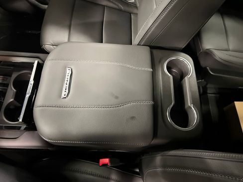 New 2026 GMC Yukon XL Denali AWD/4WD image 27