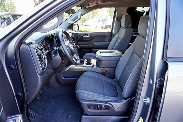 Used 2021 Chevrolet Silverado 1500 RST w/ Convenience Package II RWD image 23