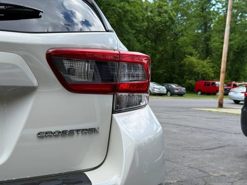 Used 2023 Subaru Crosstrek 2.0i Premium AWD/4WD image 44