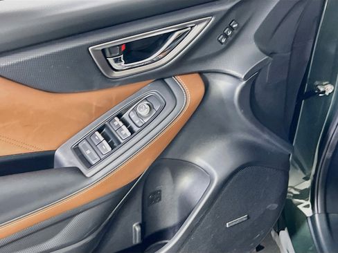 Used 2023 Subaru Forester Touring image 18